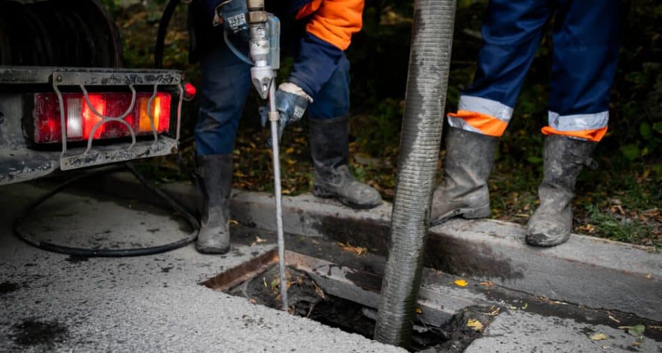 Water jetting service - New Orleans